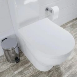Croydex Malo Flexi-Fix Toilet Seat - White -Home Bathroom Store croydex malo flexi fix toilet seat white wl611022h 1